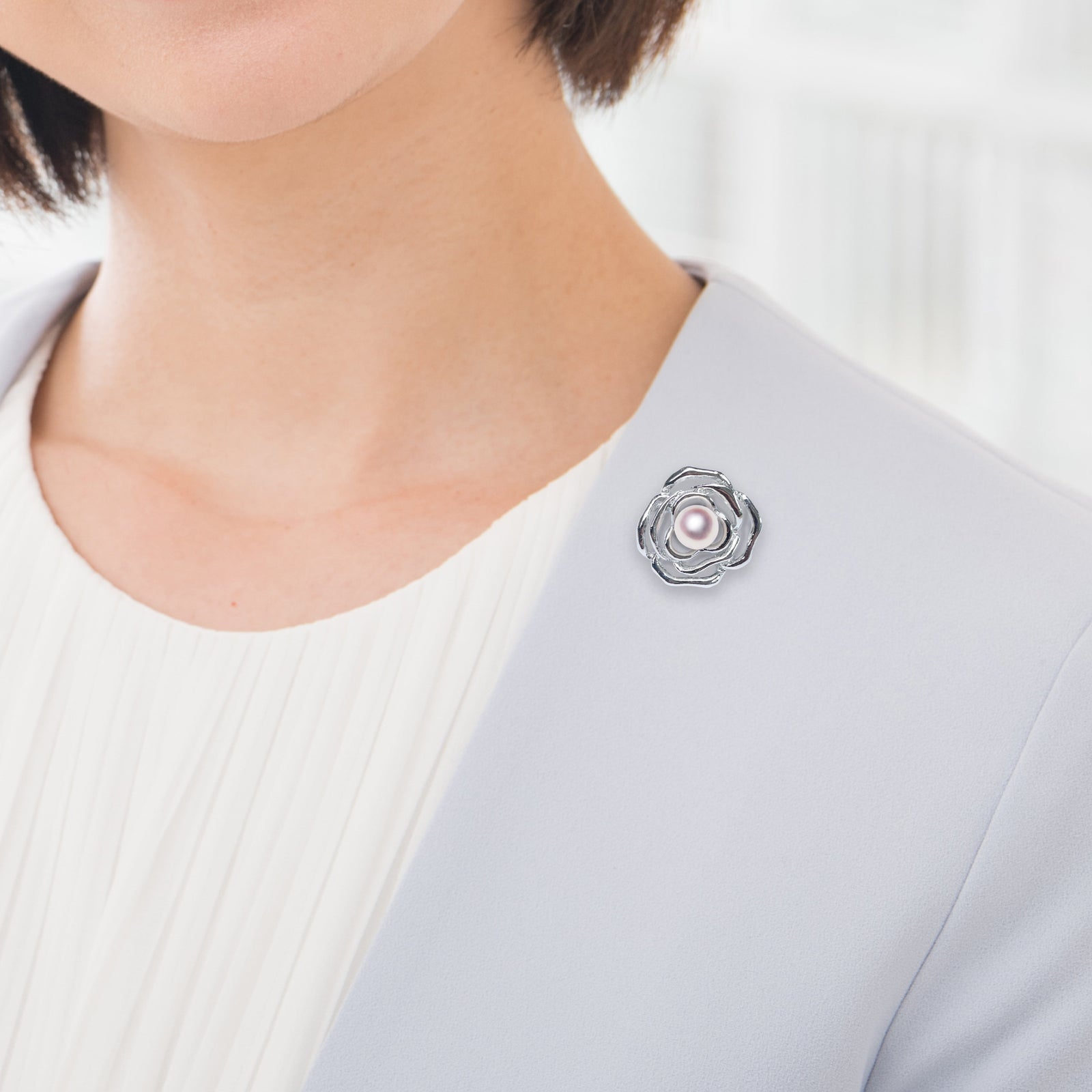 【稼動品】CAMELLIA カメリア レディース パールウォッチ　あこや真珠 CHANEL】シャネル『カメリア コレクション ジュエリー ウォッチ ダイヤ
